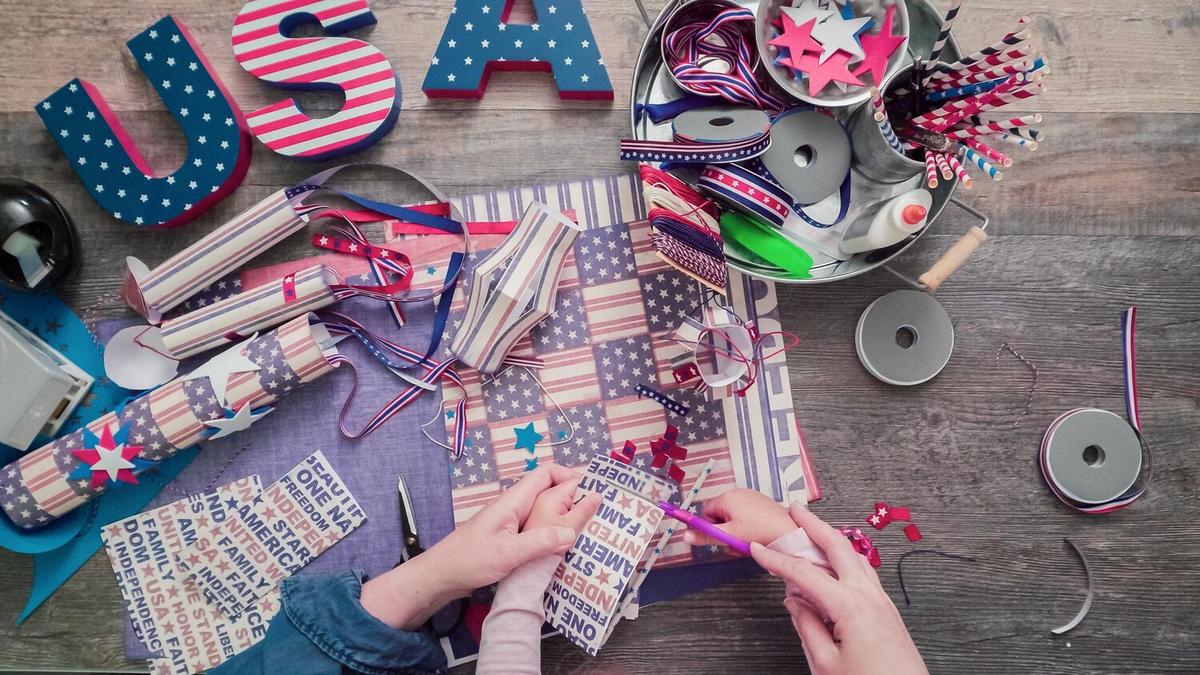 Celebrate Independence Day with DIY Party Decorations