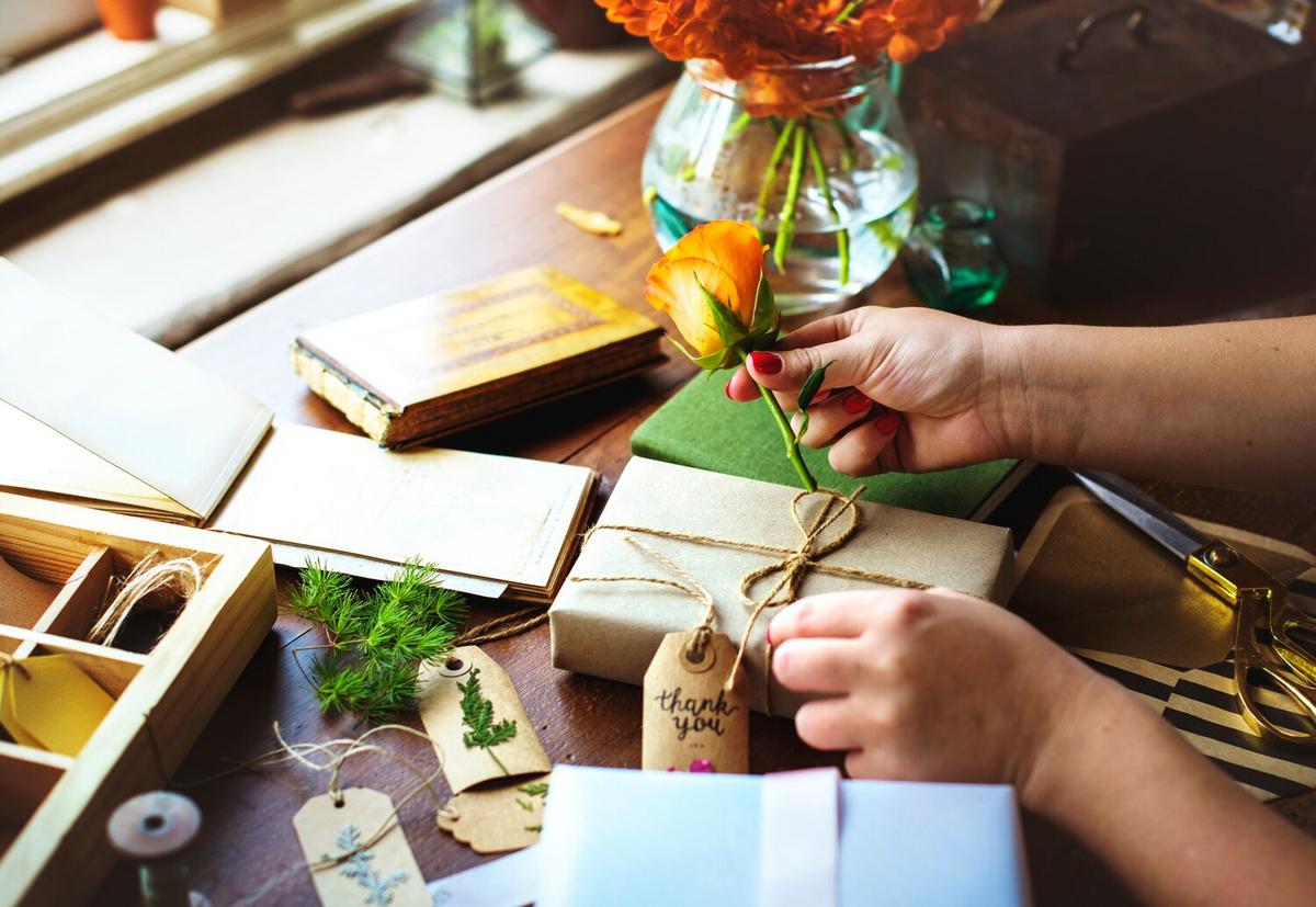 Crafting Personalized Stationery using Recycled Materials