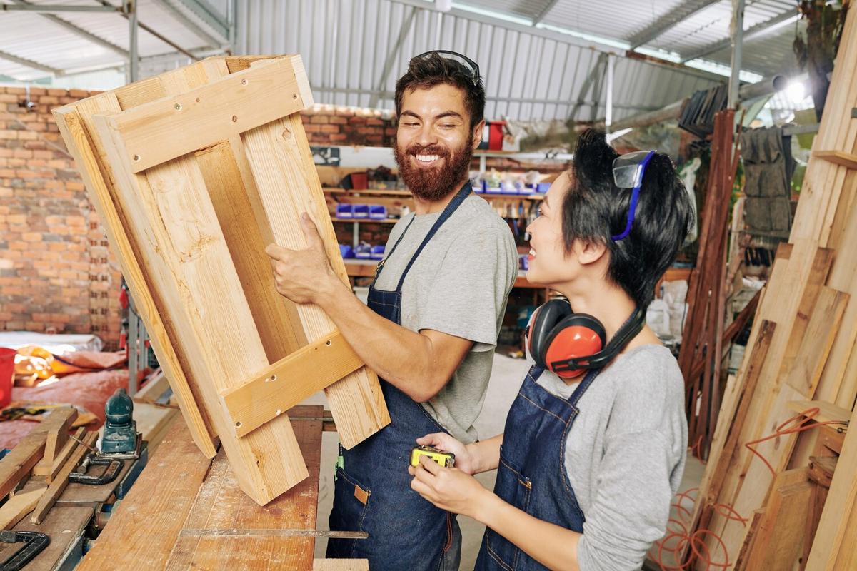 Wood Pallet Projects: From Trash to Treasure